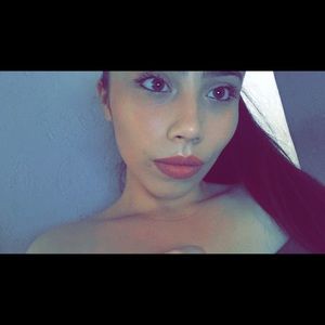 Meet your Posher, Norma